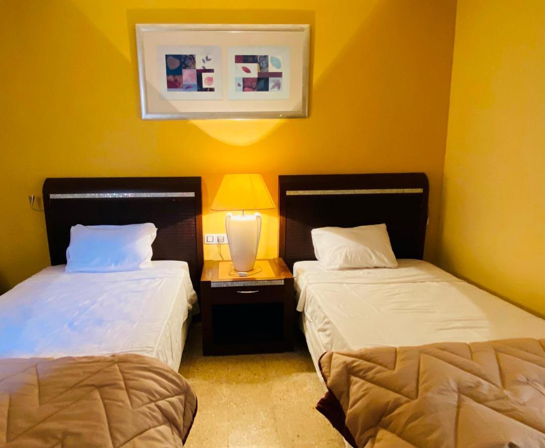 Hotel Antar Бешар Экстерьер фото