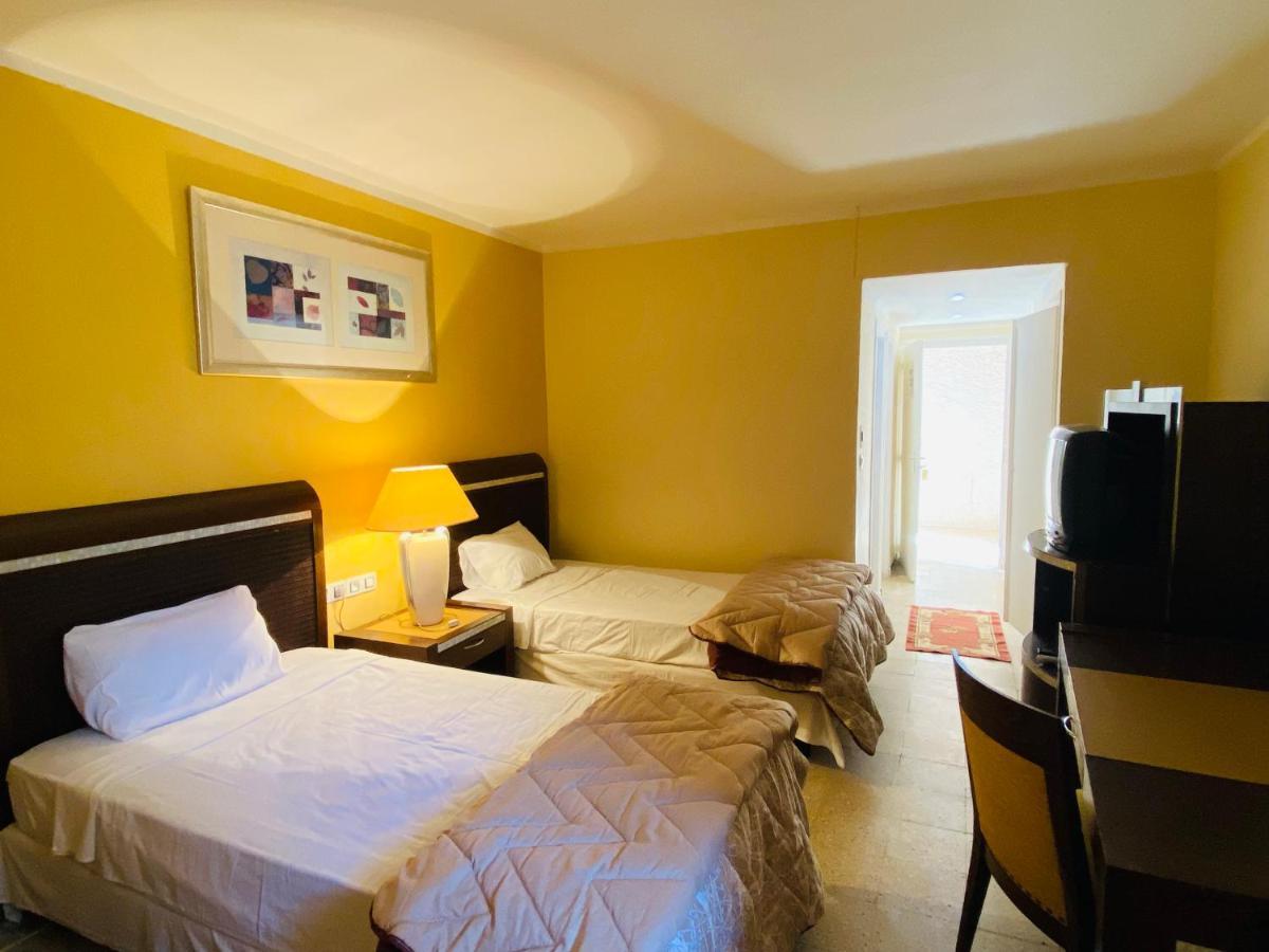 Hotel Antar Бешар Экстерьер фото