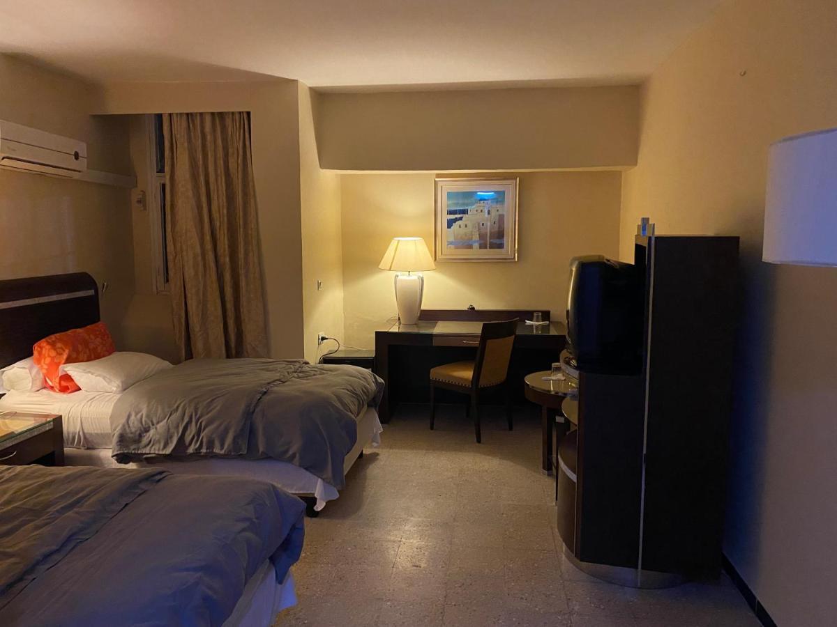 Hotel Antar Бешар Экстерьер фото