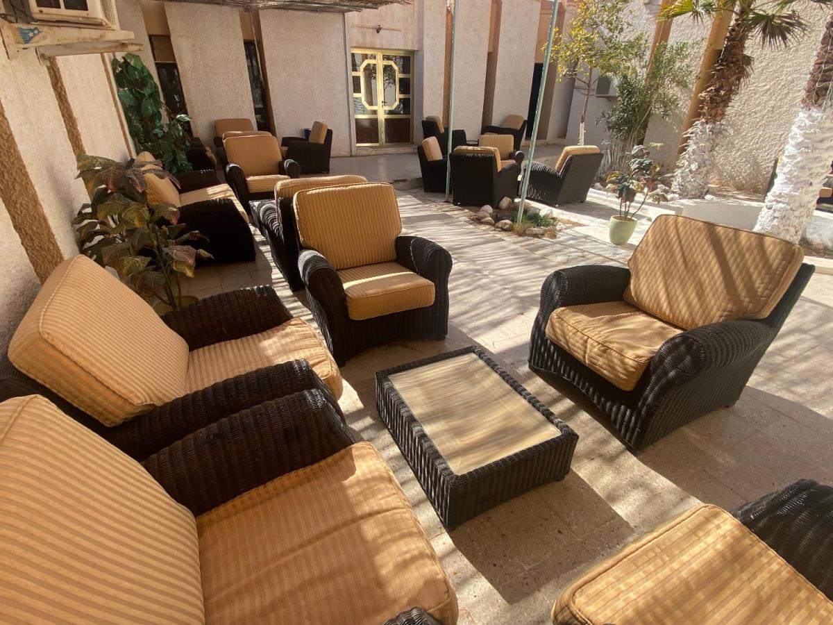 Hotel Antar Бешар Экстерьер фото