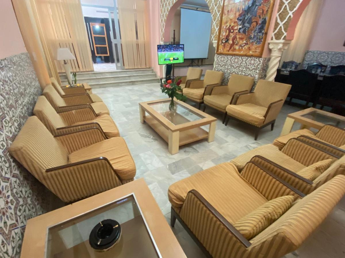 Hotel Antar Бешар Экстерьер фото