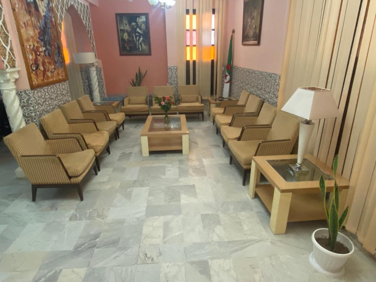 Hotel Antar Бешар Экстерьер фото